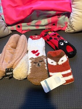 Cozy Women’s Fuzzy Animal Socks - All NWT